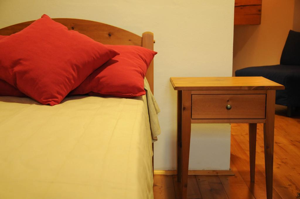 Hostel Casa Ciuca Bard Pokój zdjęcie